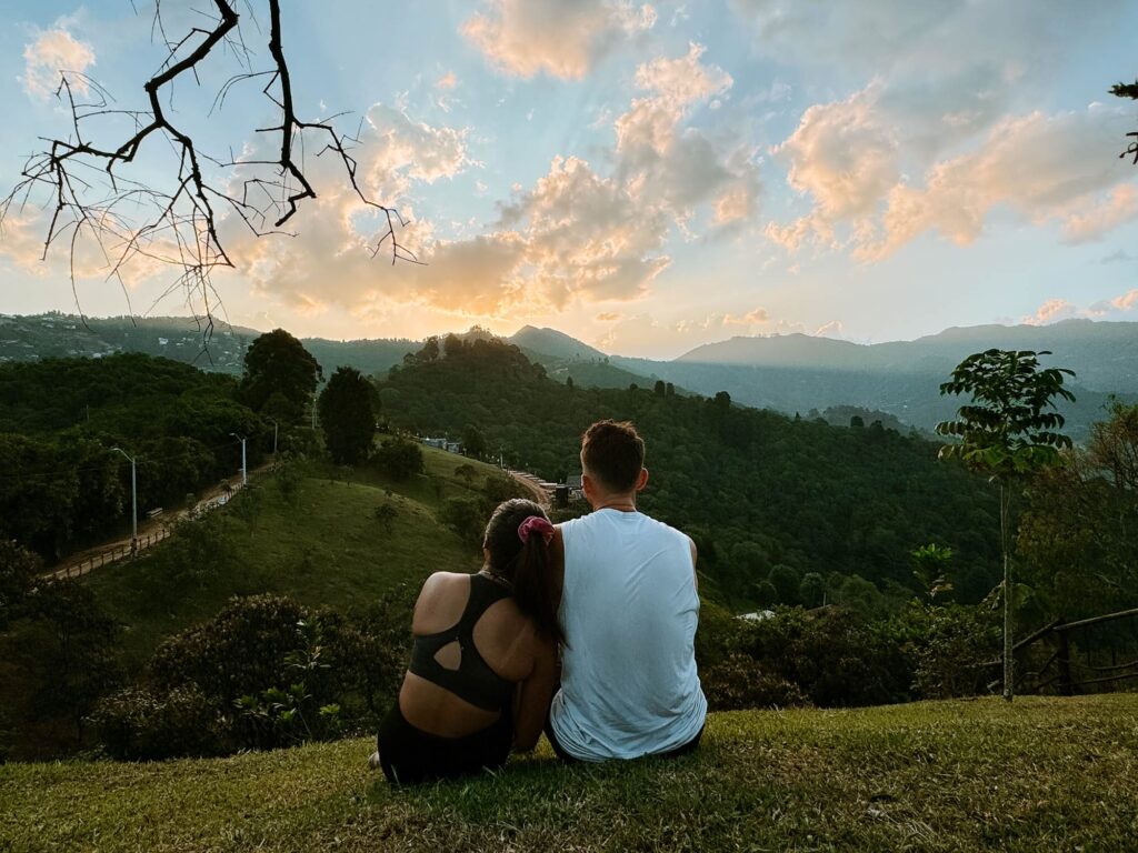 cerro de las tres cruces medellin